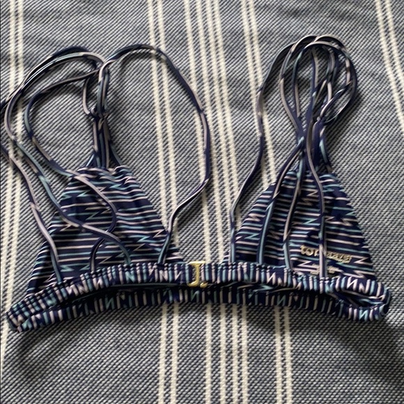 Tori Praver Swimwear bikini top - Picture 2 of 3